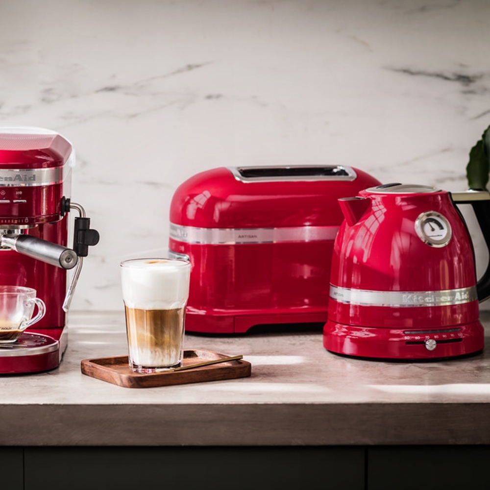 KitchenAid - Artisan Wasserkocher 1,5 L - Empire Rot KitchenAid - Artisan Wasserkocher 1,5 L - Empire Rot