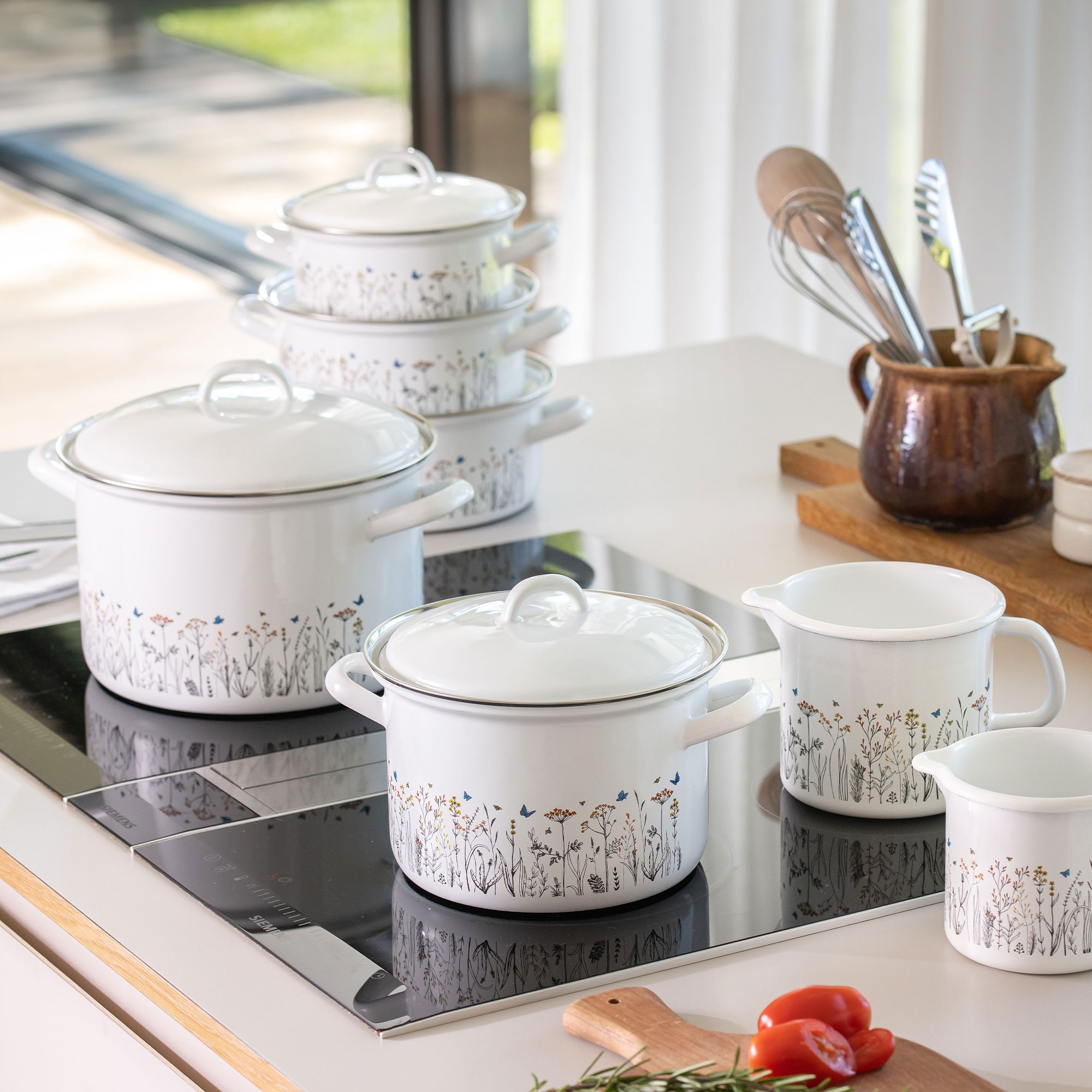 Riess SPECIAL DECOR - herb garden - casserole dish with lid 18 cm Riess SPECIAL DECOR - herb garden - casserole dish with lid 18 cm