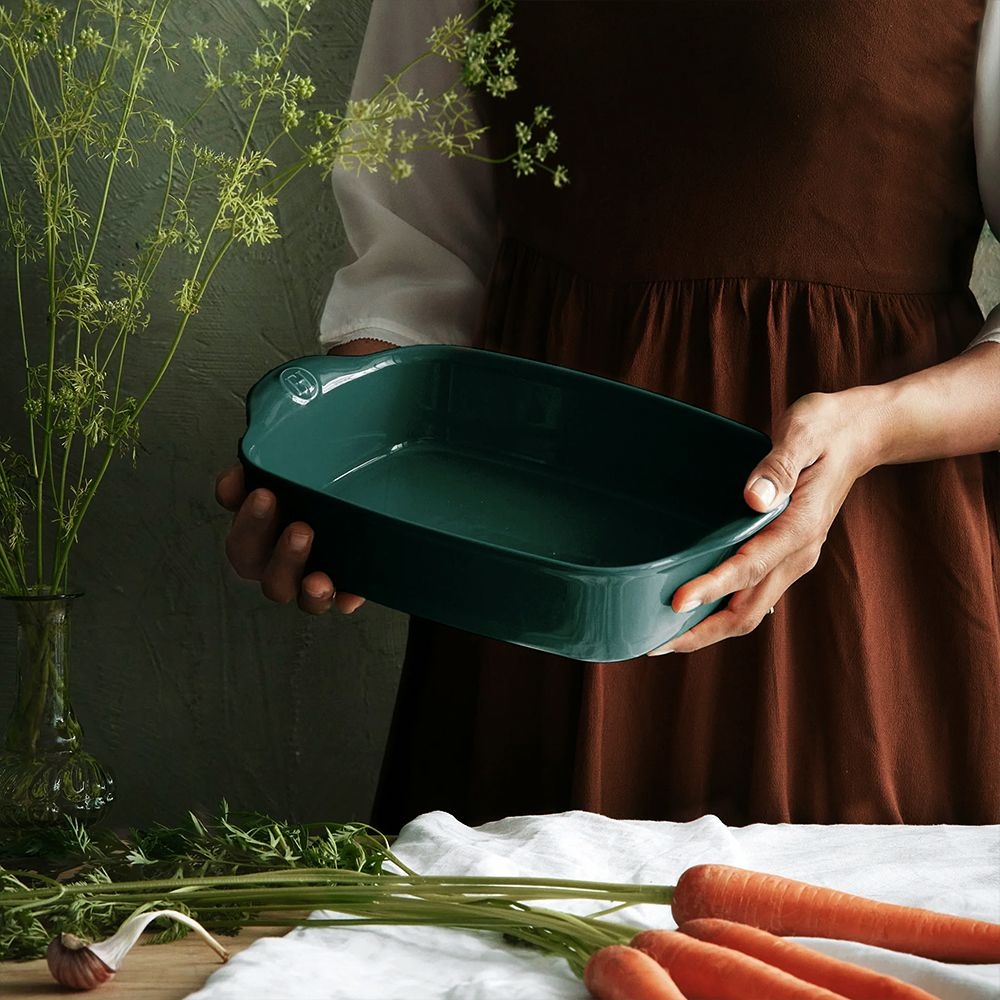 Emile Henry - Ultime Oven Dish 42 x 27 cm - 4,5 L Emile Henry - Ultime Oven Dish 42 x 27 cm - 4,5 L
