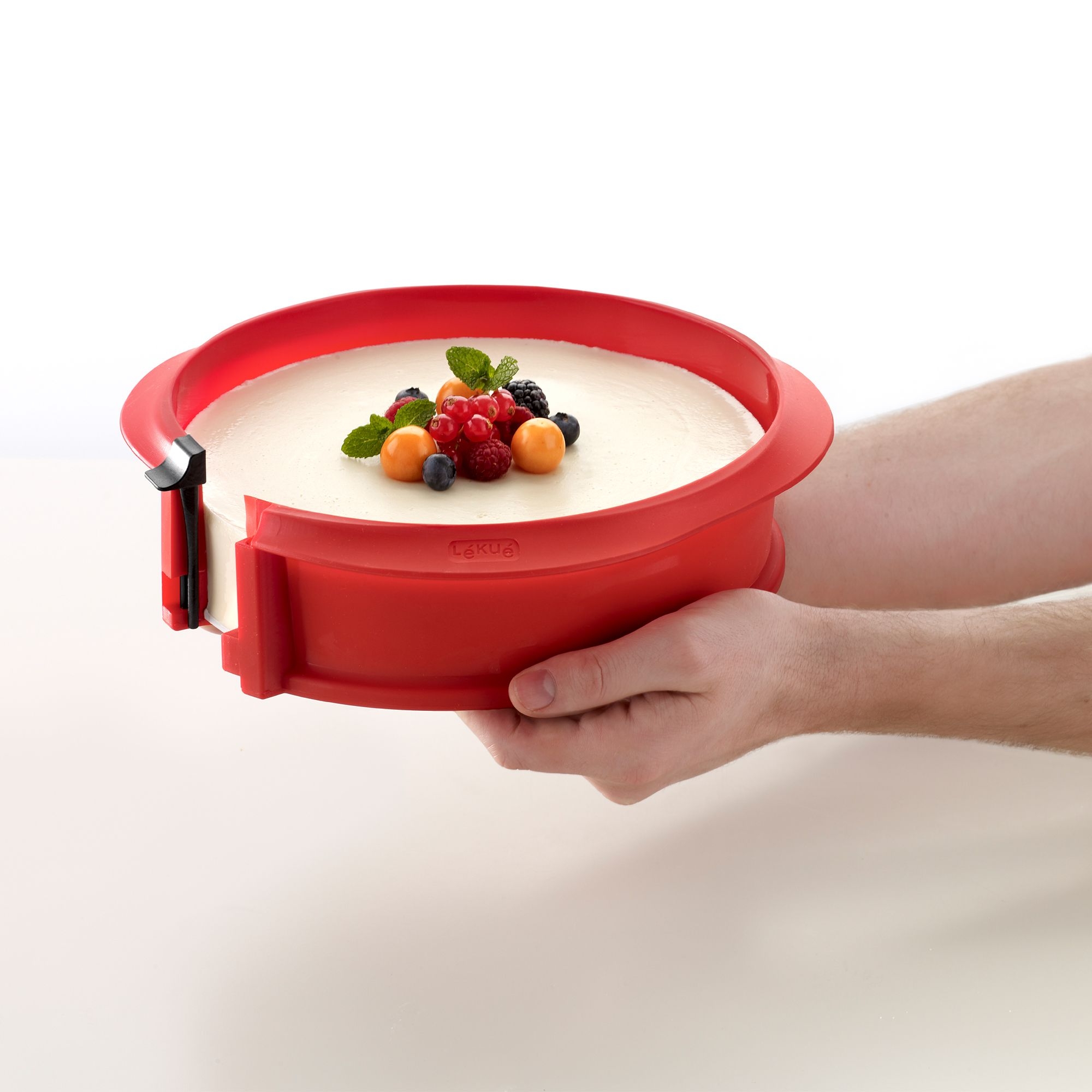 Lékué - springform pan with serving plate, 23 cm red