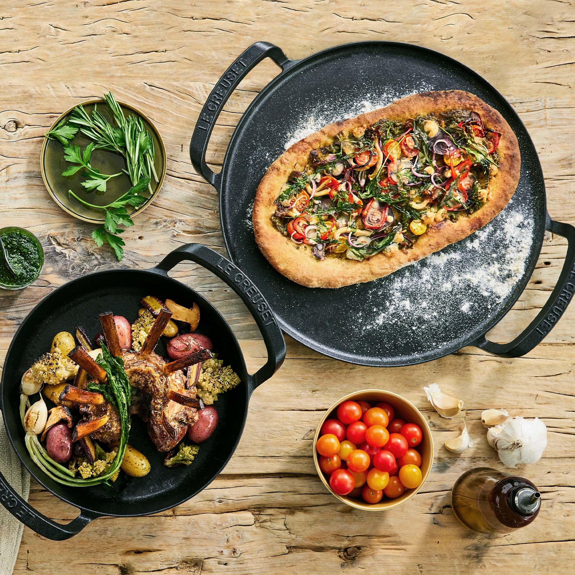 Le Creuset - Pizza pan round 35 cm - black matt - BBQ Outdoor Le Creuset - Pizza pan round 35 cm - black matt - BBQ Outdoor