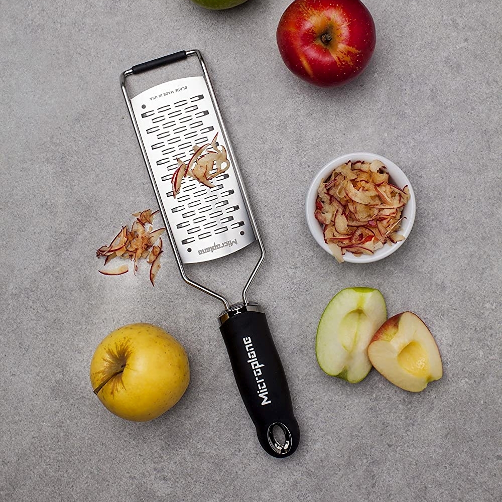 Microplane - 2-Wege Schneider - Schwarz - Gourmet Serie Microplane - 2-Wege Schneider - Schwarz - Gourmet Serie