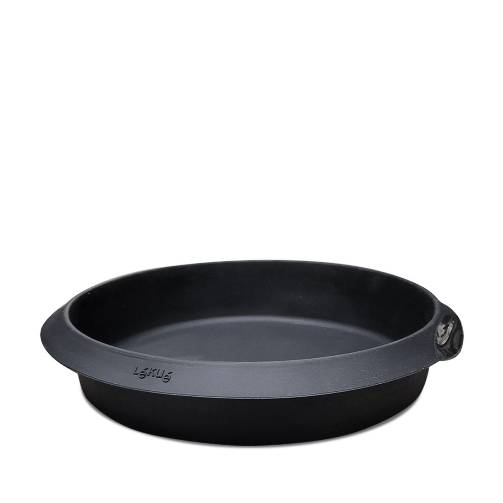 Lekue - Classic cake base baking pan 26 cm, black