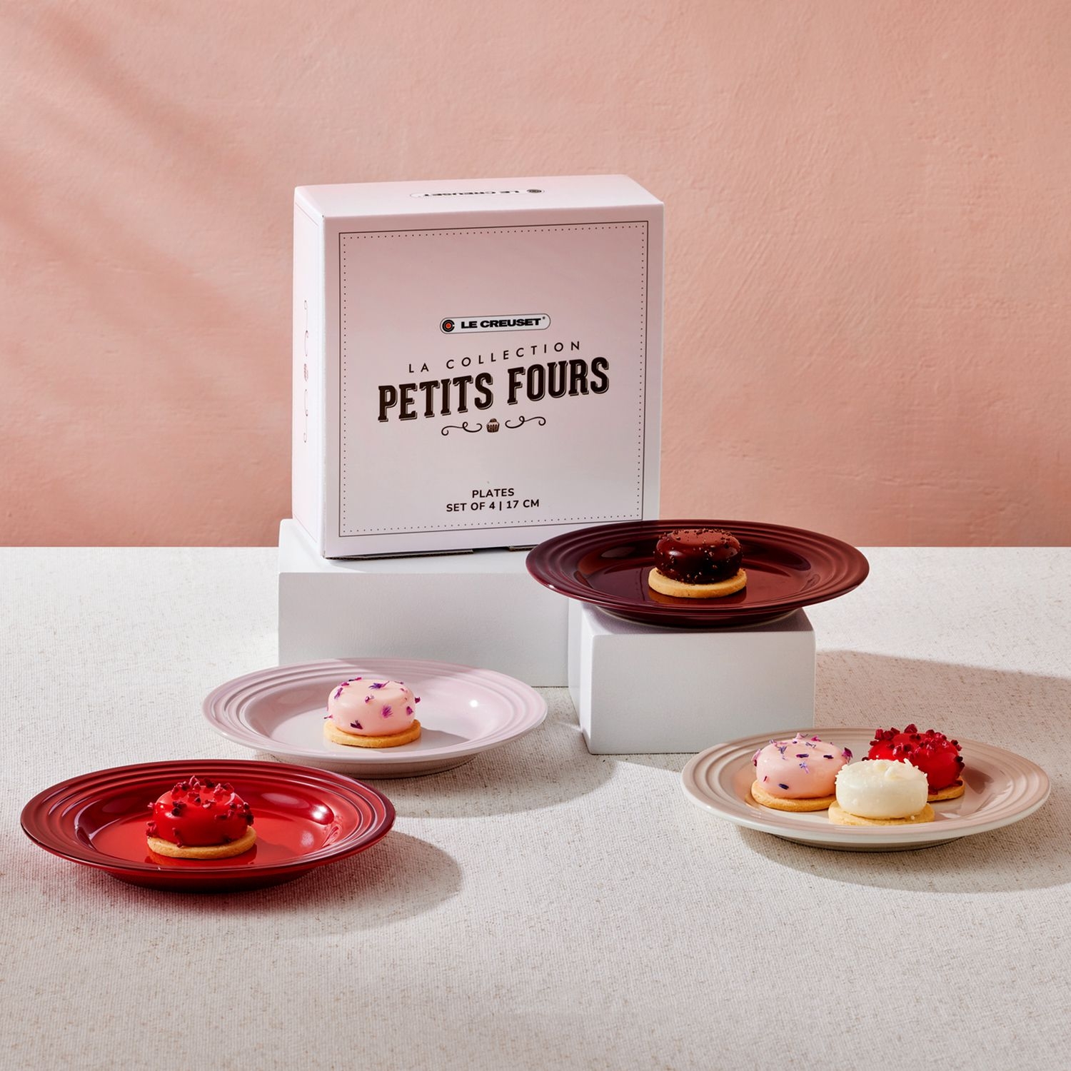 Le Creuset - 4er Set Vorspeisen Teller - Petits Fours Le Creuset - 4er Set Vorspeisen Teller - Petits Fours