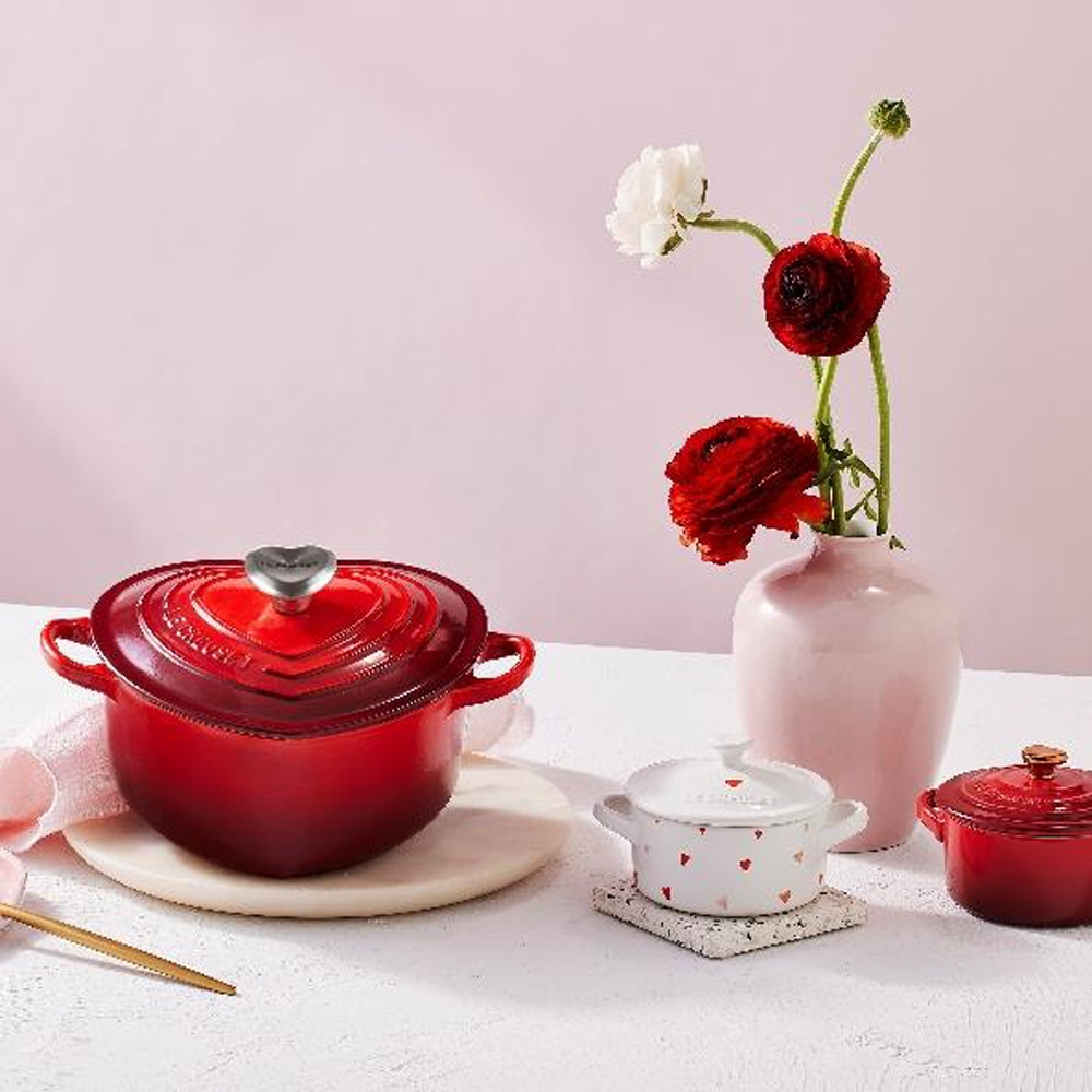 ルクルーゼ ハート Heart-Shaped Casserole 18cm Cast Iron Heart ルクルーゼ ハート Heart-Shaped Casserole 18cm Cast Iron Heart