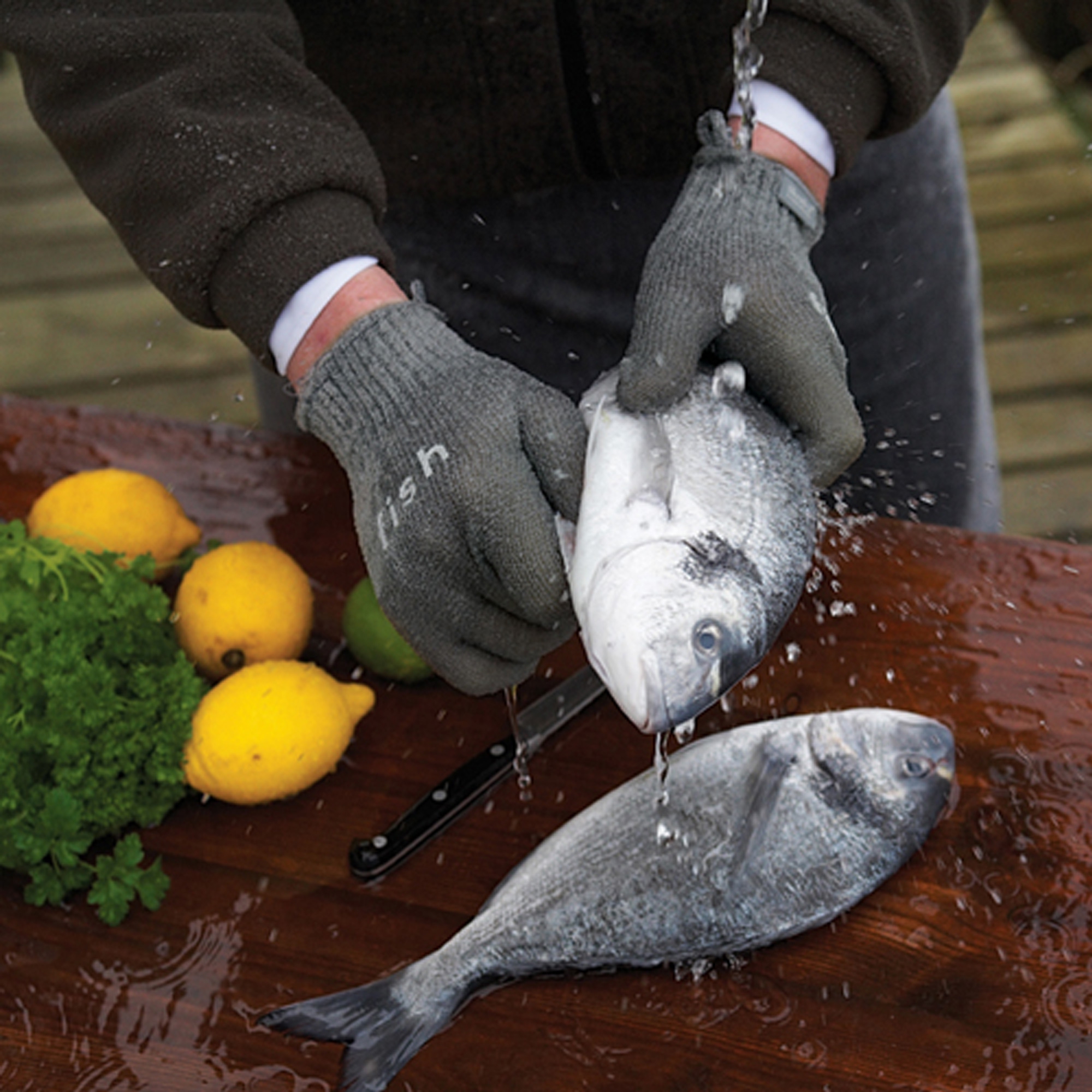 Fabrikators - SKRUB'A Handschuhe FISH