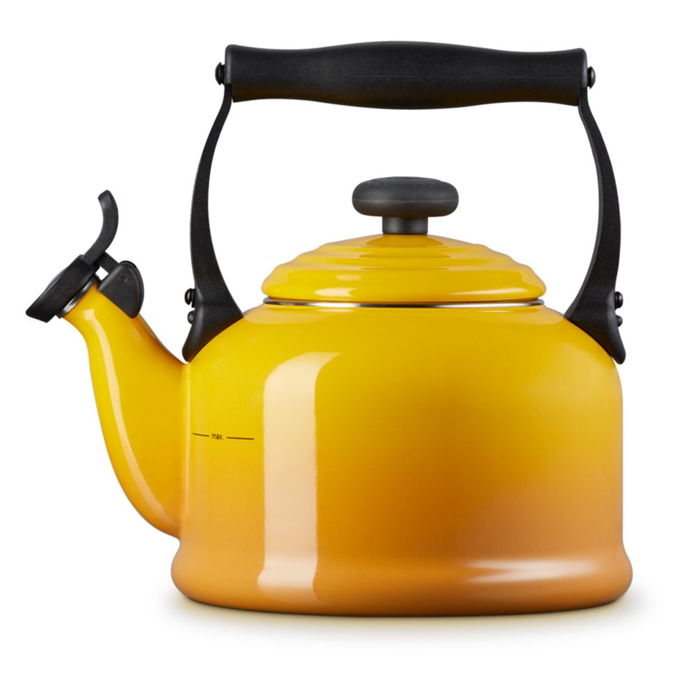 Le Creuset  - Teakettle Tradition 2,1 L Le Creuset  - Teakettle Tradition 2,1 L