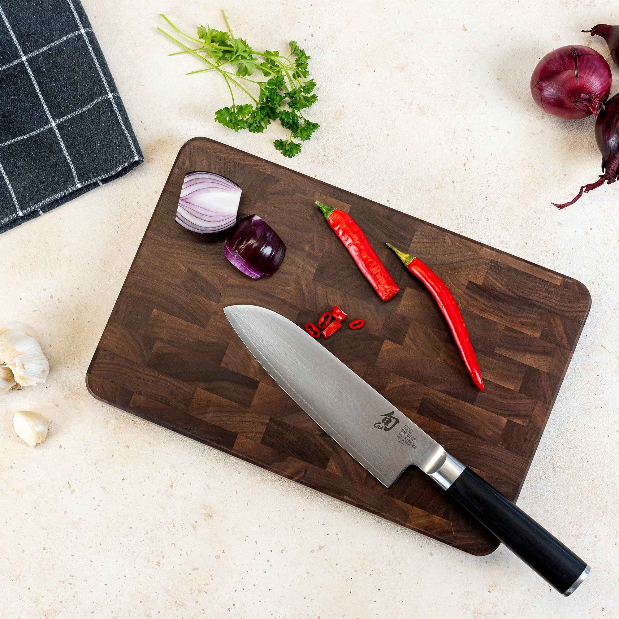 Continenta - Cutting Board, End-Grain Walnut, 27 x 18 x 2.6 cm