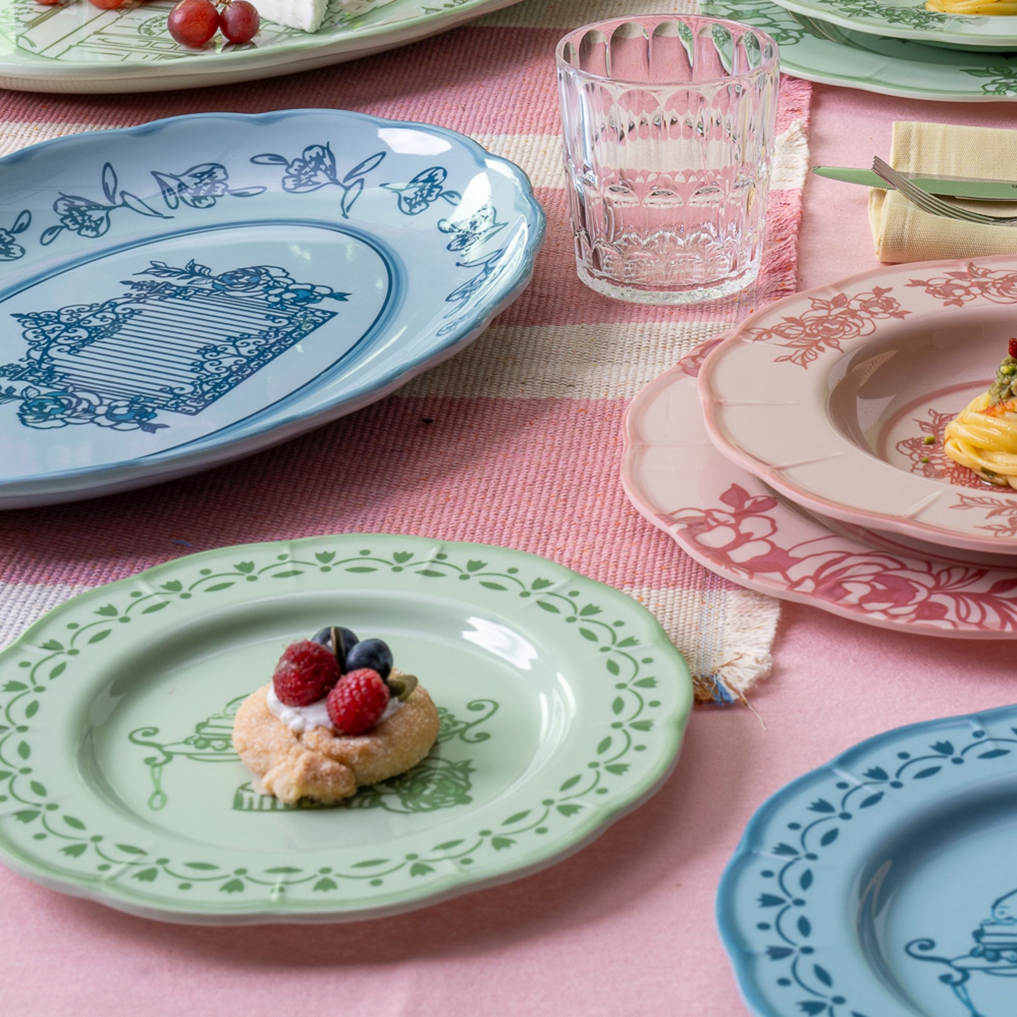 Guzzini - Deep Plate 'JOSPEHINE' - Dusty Green