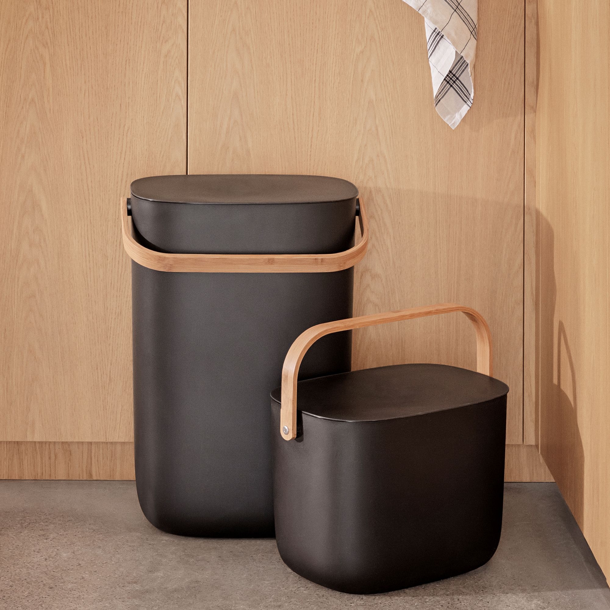Eva Solo - Reflect Recycling waste bin - 16 L for 2 bags
