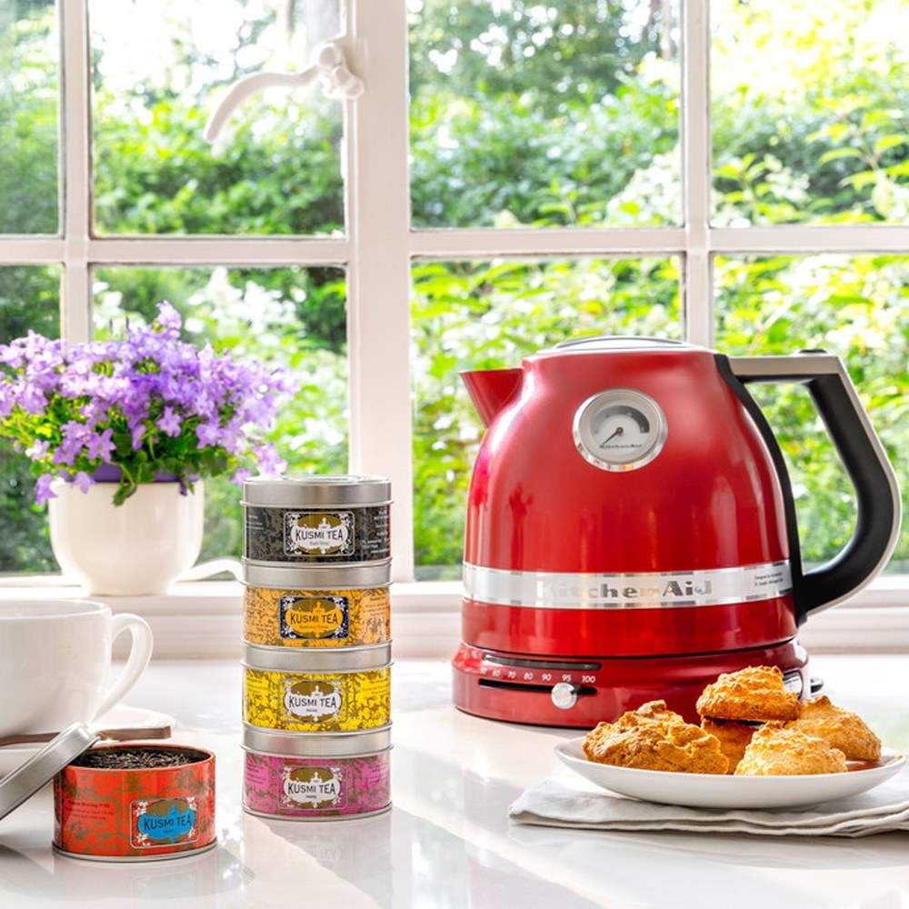KitchenAid - Artisan Wasserkocher 1,5 L - Empire Rot KitchenAid - Artisan Wasserkocher 1,5 L - Empire Rot