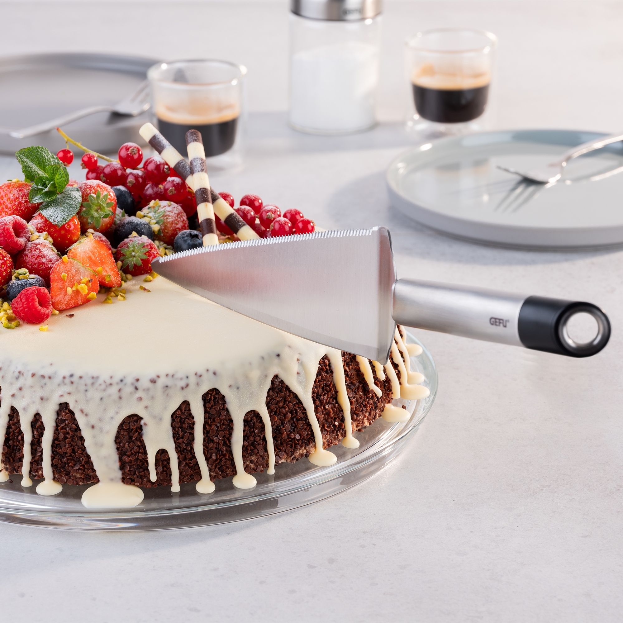 Gefu - Cake server with serrated edge PRIMELINE