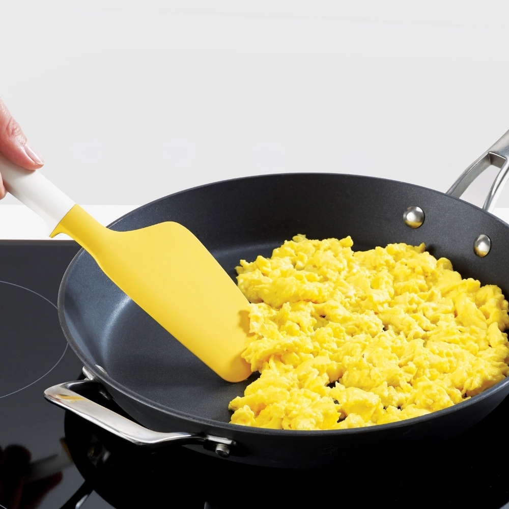 Joseph Joseph - Elevate - Egg Spatula Yellow Joseph Joseph - Elevate - Egg Spatula Yellow