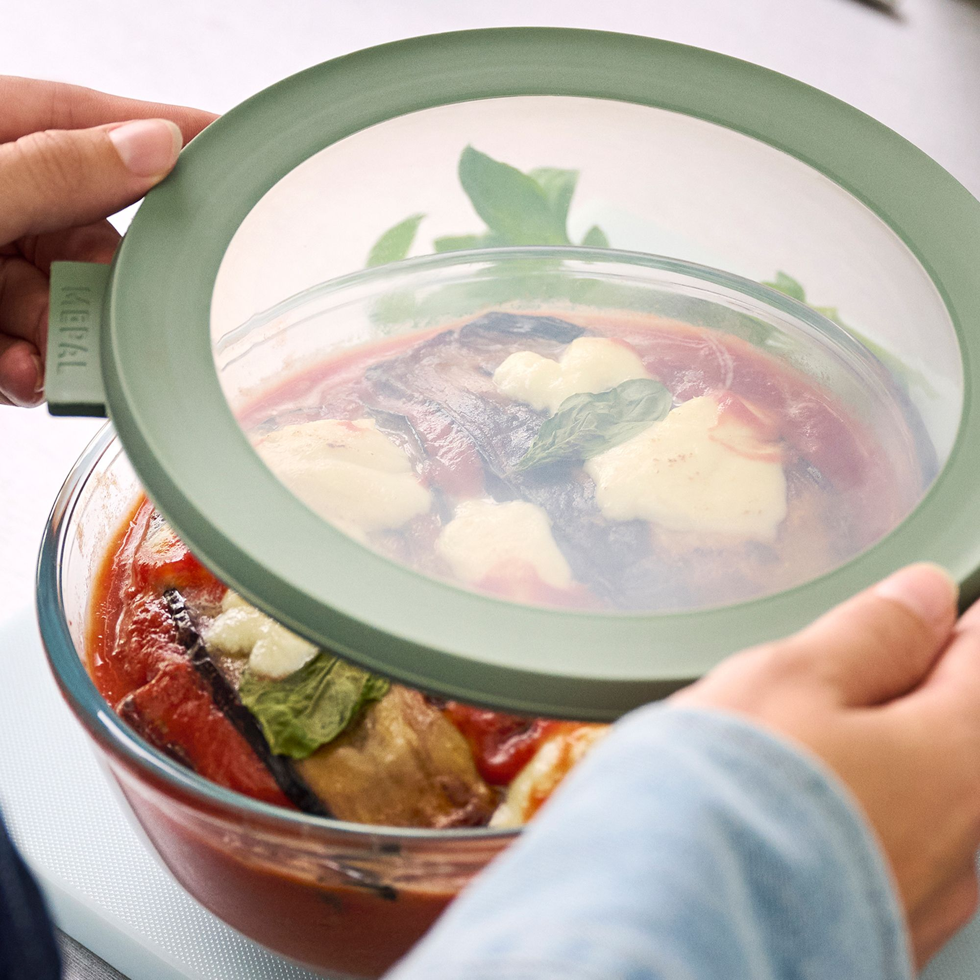 Mepal - Cirqula glass food storage container - 750 ml - Nordic Sage