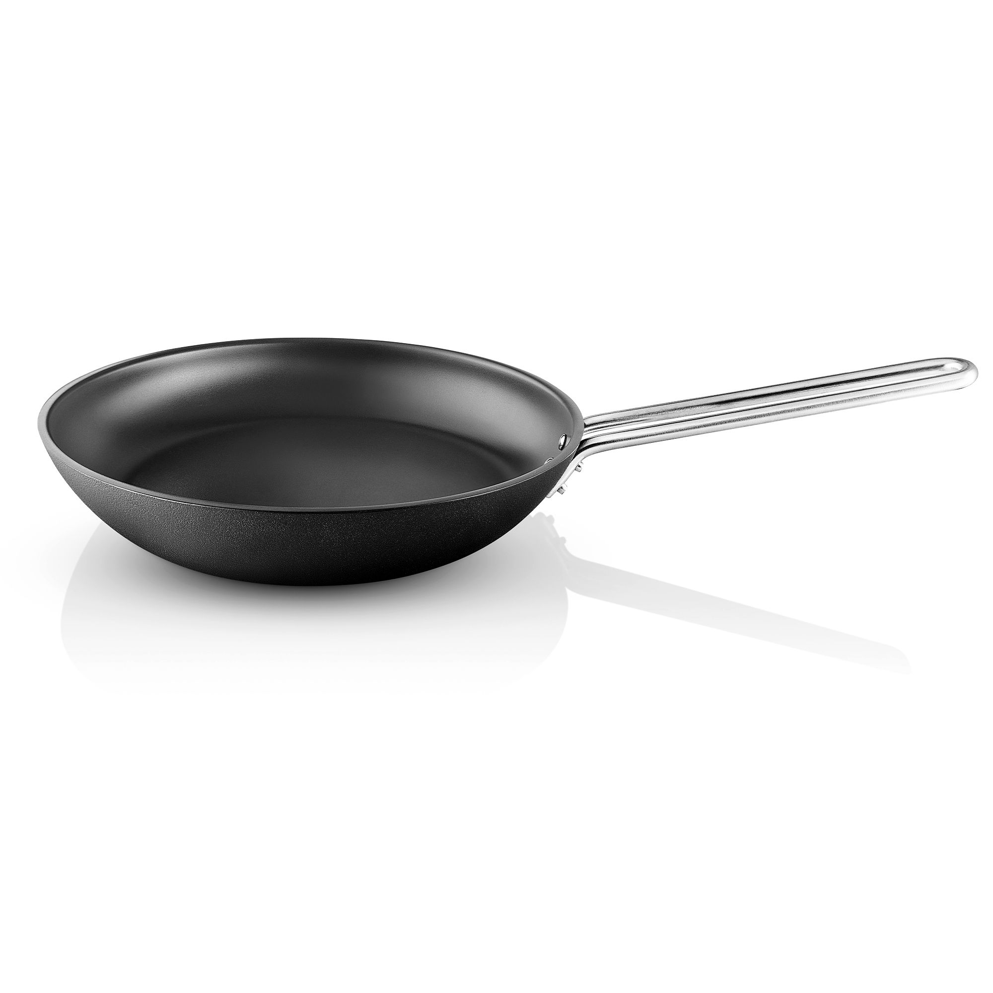 Eva Trio - Professional Frying pan 28 cm | Slip-Let® Laser Titanium