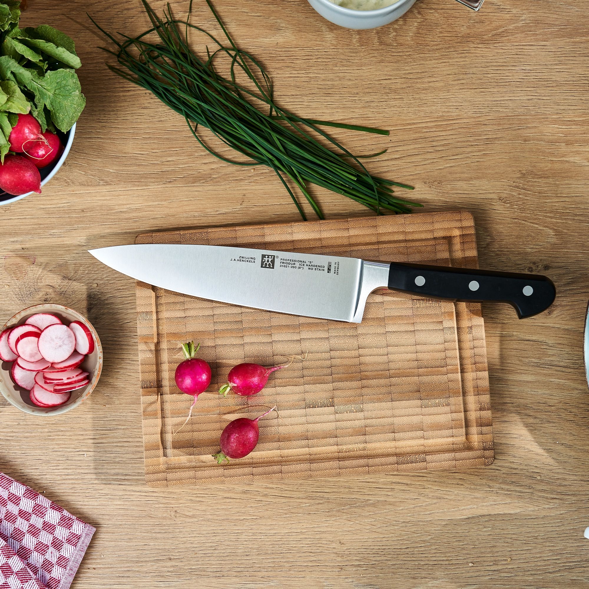 Zwilling - Professional S - Carving knife  - 20 cm Zwilling - Professional S - Carving knife  - 20 cm