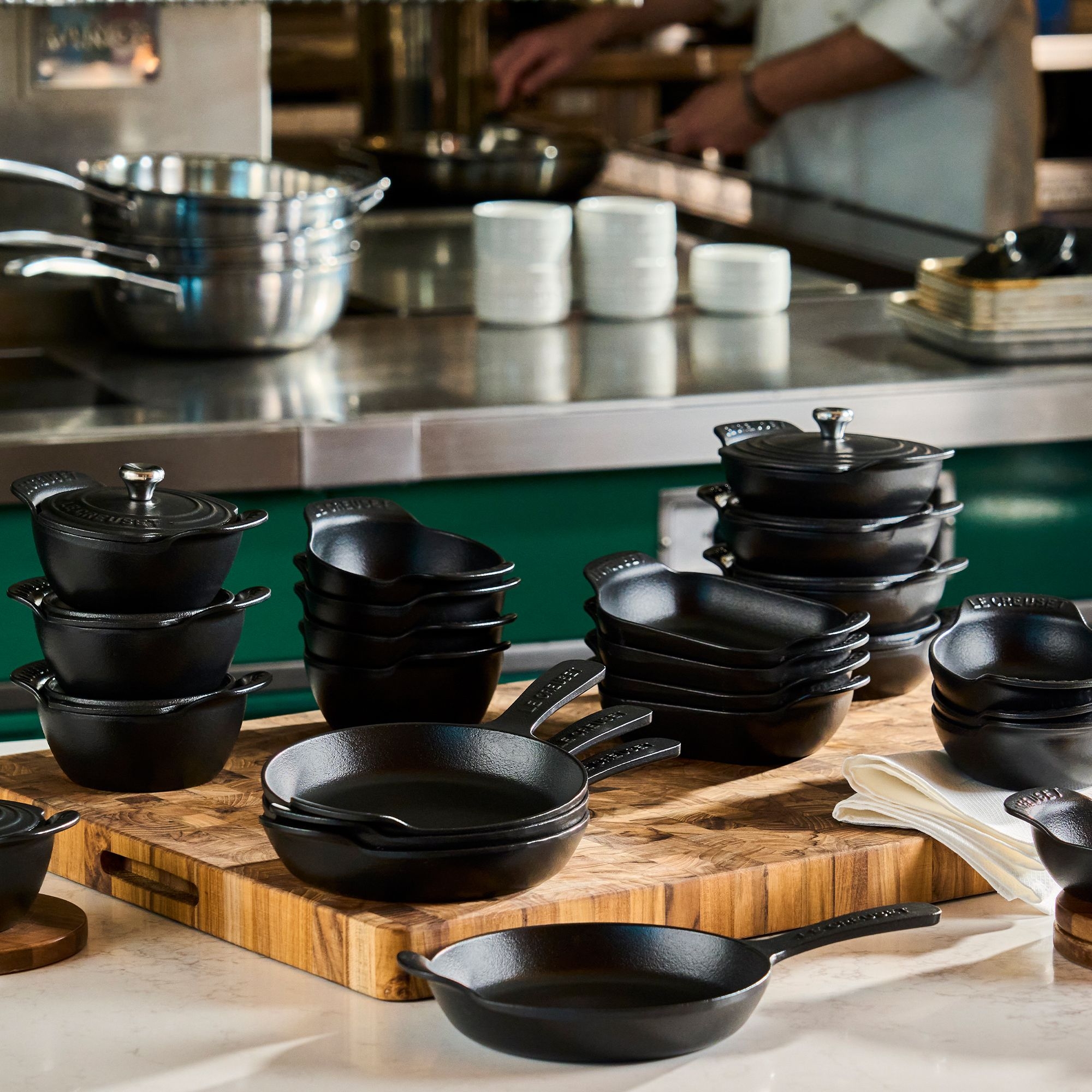 Le Creuset - Mini-Backform oval 4er-Set  - Schwarz Matt - Gourmand Collection Le Creuset - Mini-Backform oval 4er-Set  - Schwarz Matt - Gourmand Collection