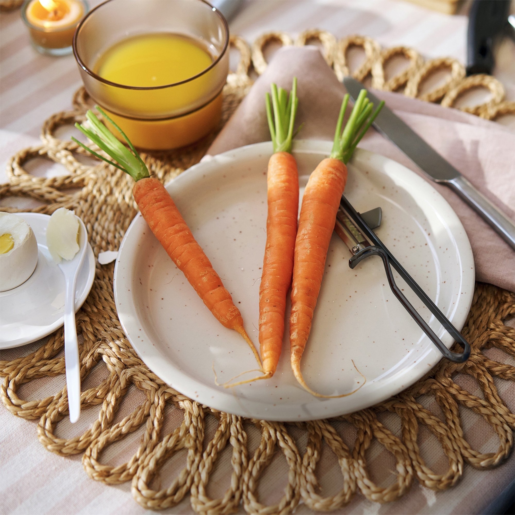 Westmark - Swivel peeler »Black Edition«