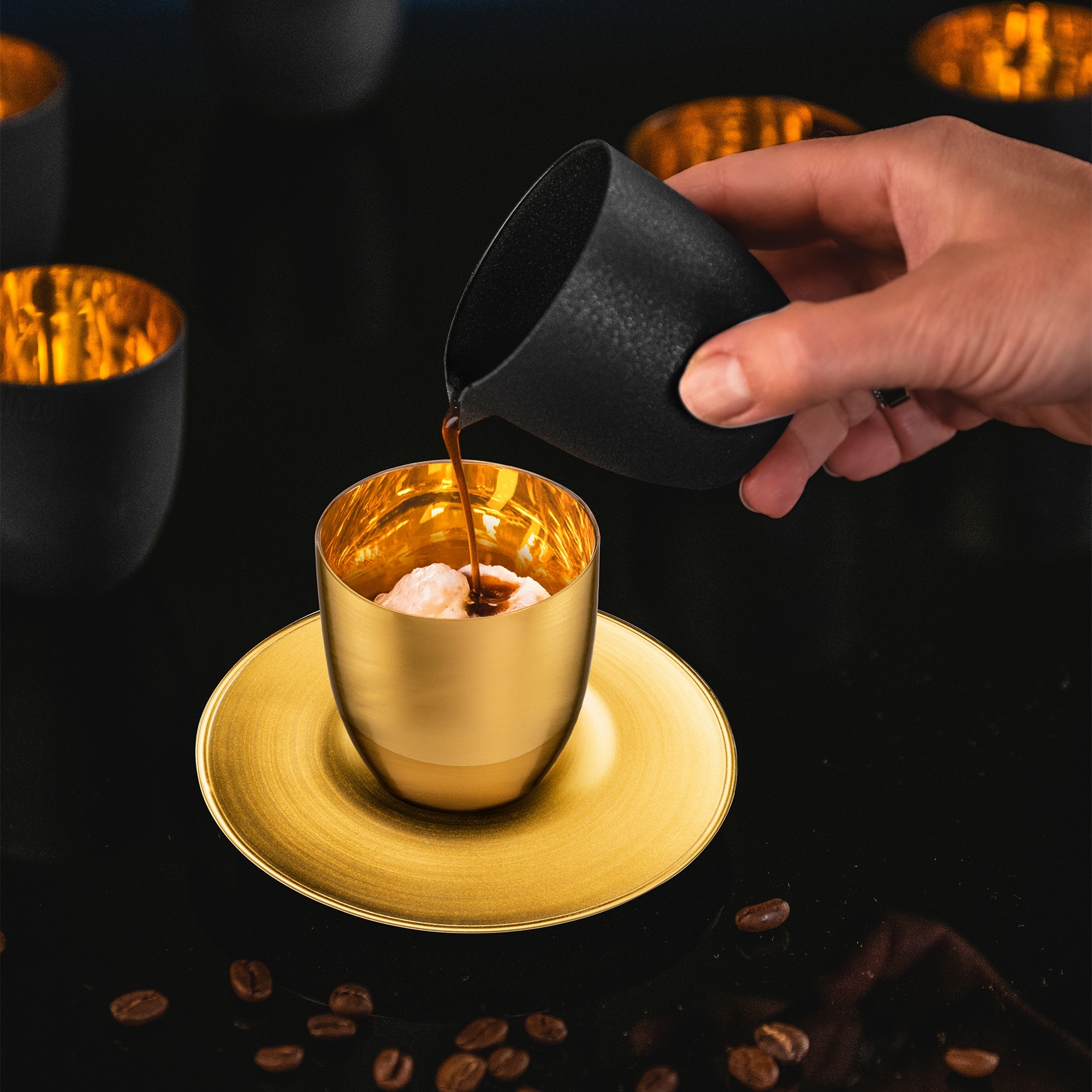 Eisch – Affogato Set – Glass with jug, gold/black