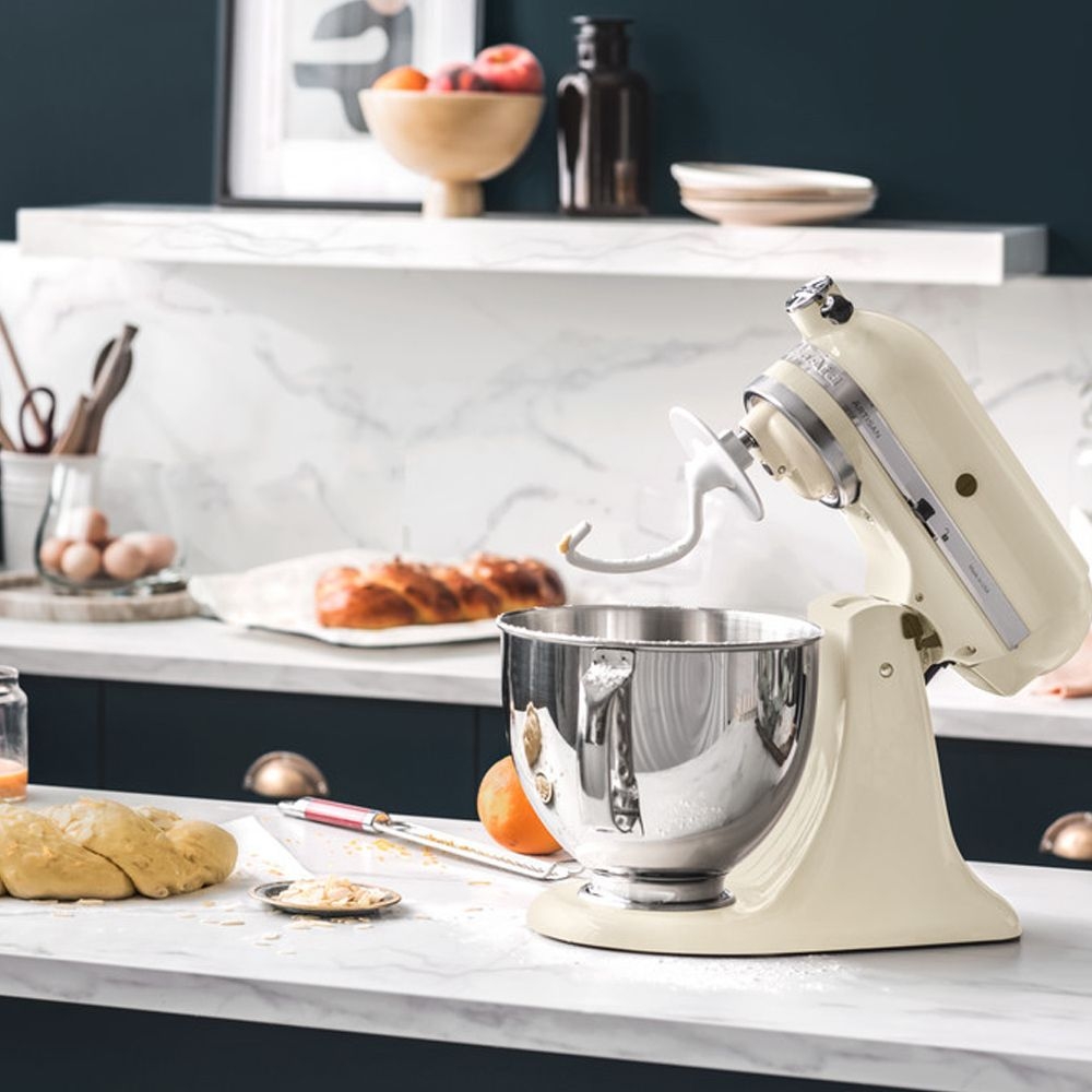KitchenAid - Artisan Küchenmaschine 5KSM185PS - Crème KitchenAid - Artisan Küchenmaschine 5KSM185PS - Crème