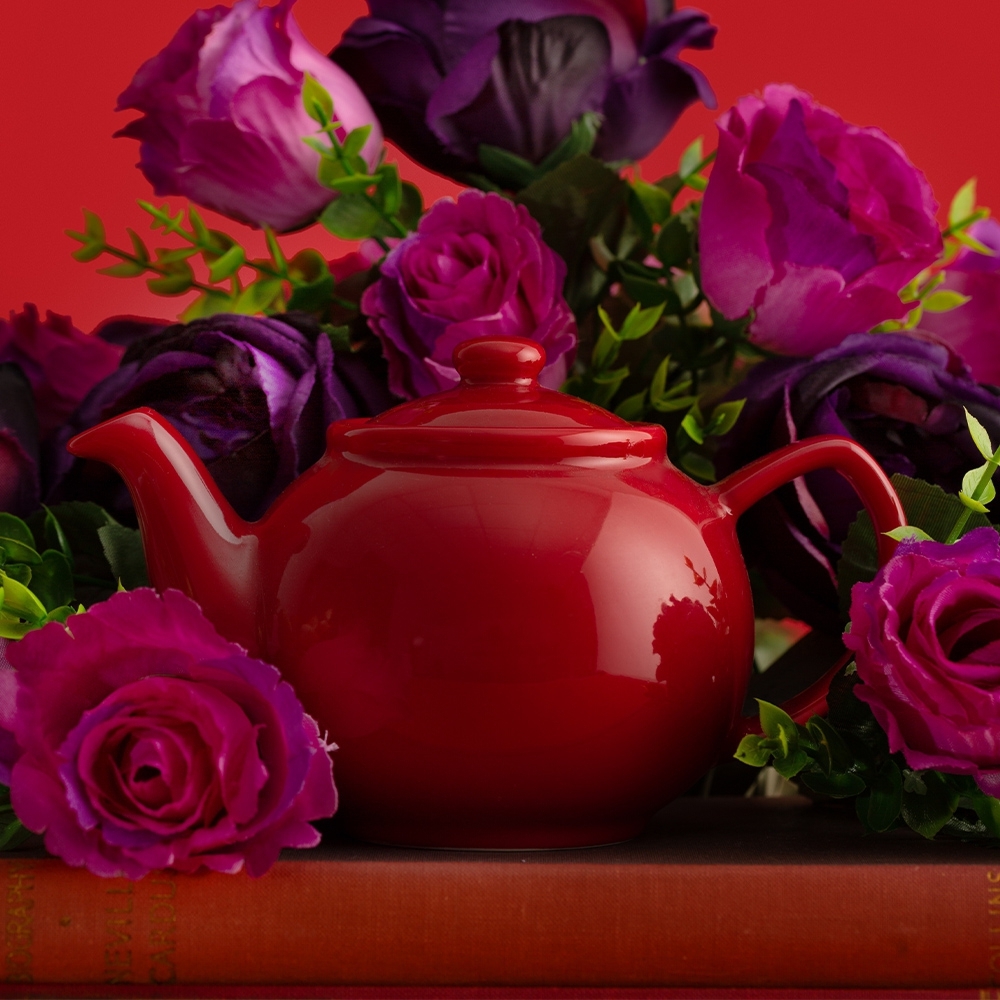 Price & Kensington - Teapot red