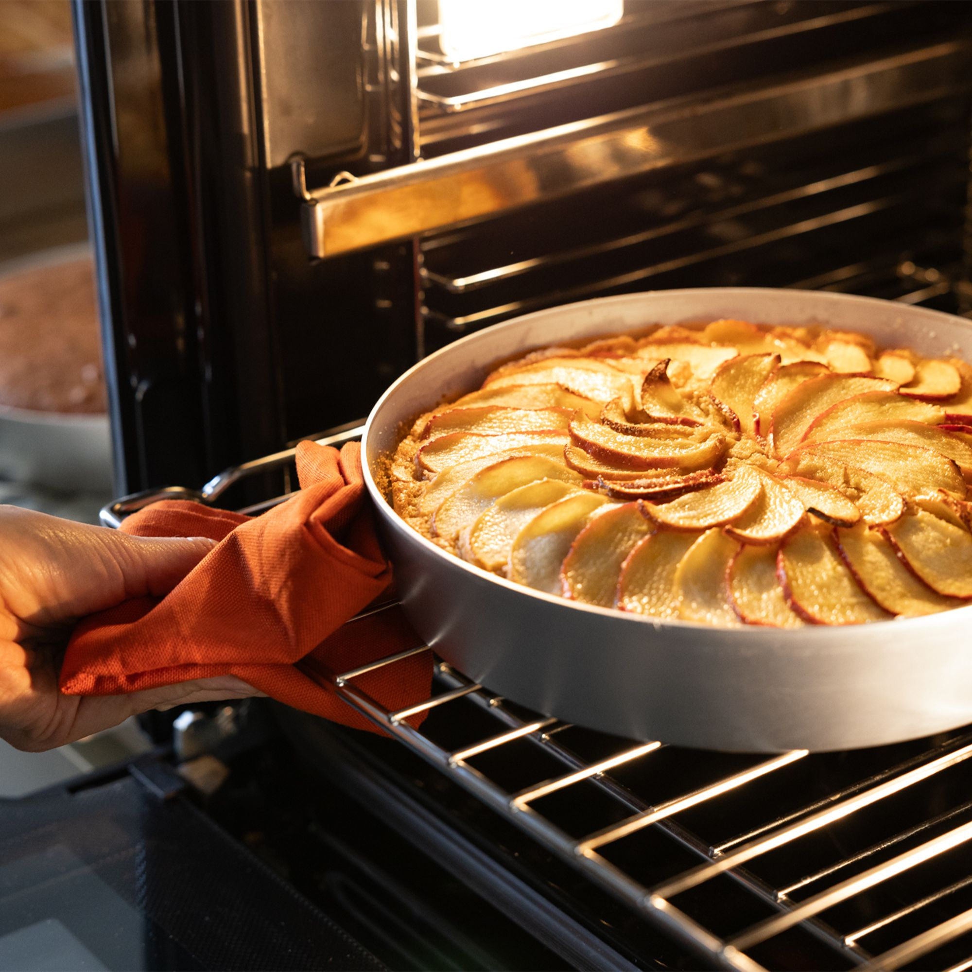 Marcato - Tortiera Conica cake tin - 28 cm