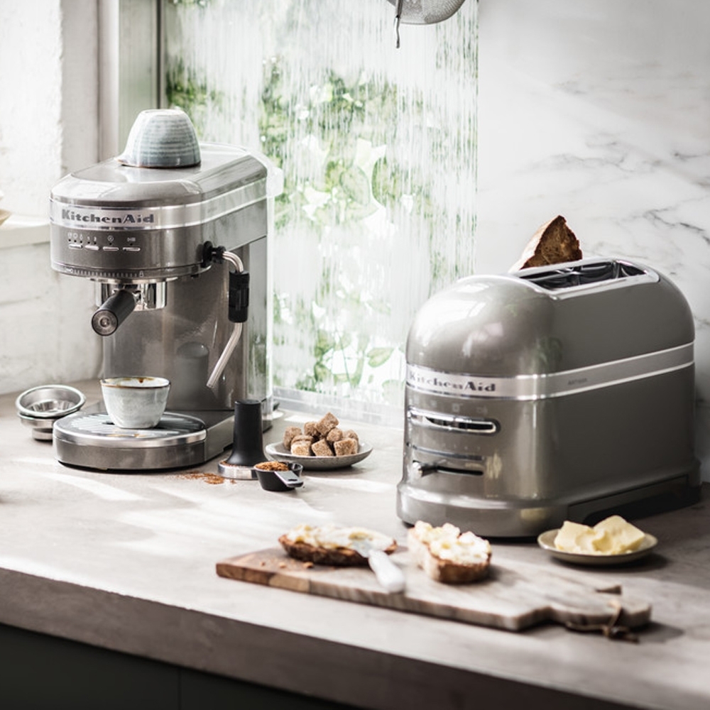 KitchenAid - Artisan 2-slot Toaster - Medallion Silver KitchenAid - Artisan 2-slot Toaster - Medallion Silver