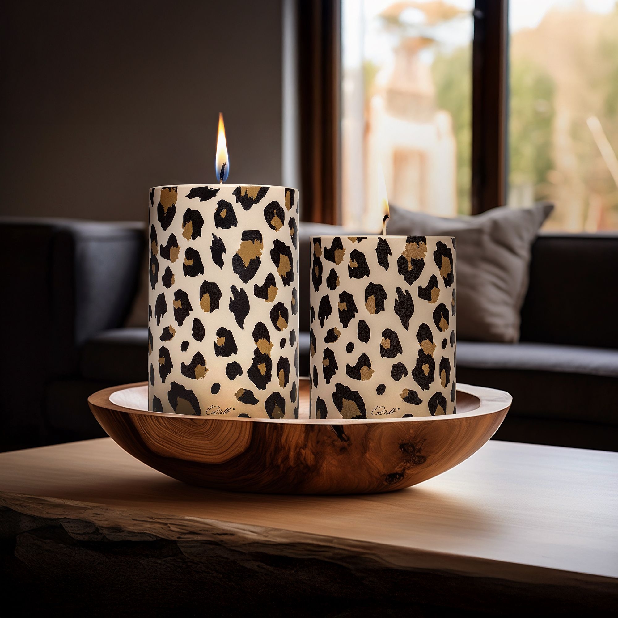 Qult Farluce Trend - Teelichthalter in Kerzenform LEO Ø 10 cm x H 12 cm Qult Farluce Trend - Teelichthalter in Kerzenform LEO Ø 10 cm x H 12 cm