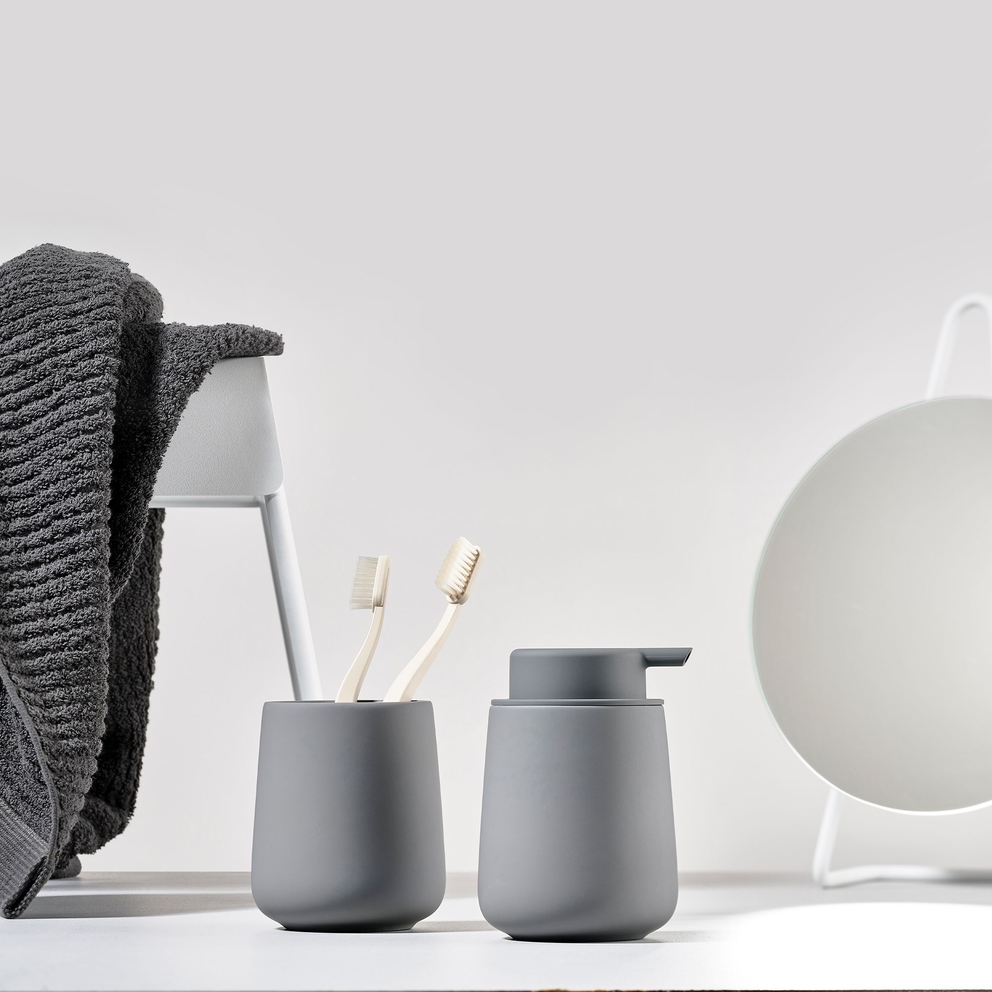 Zone - Nova One Zahnputzbecher - Gull Grey