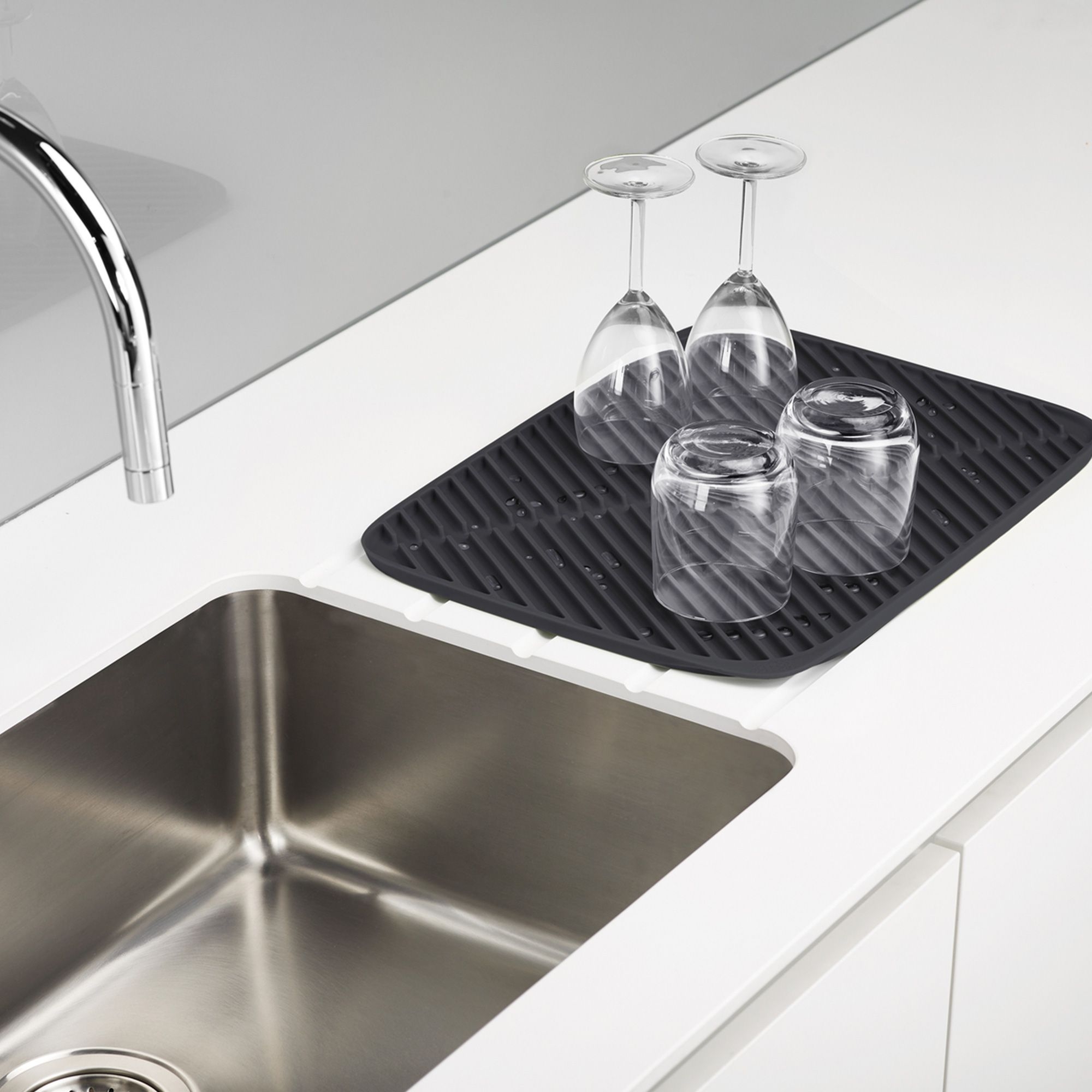 Joseph Joseph - Flume™ Foldable Draining Mat Joseph Joseph - Flume™ Foldable Draining Mat