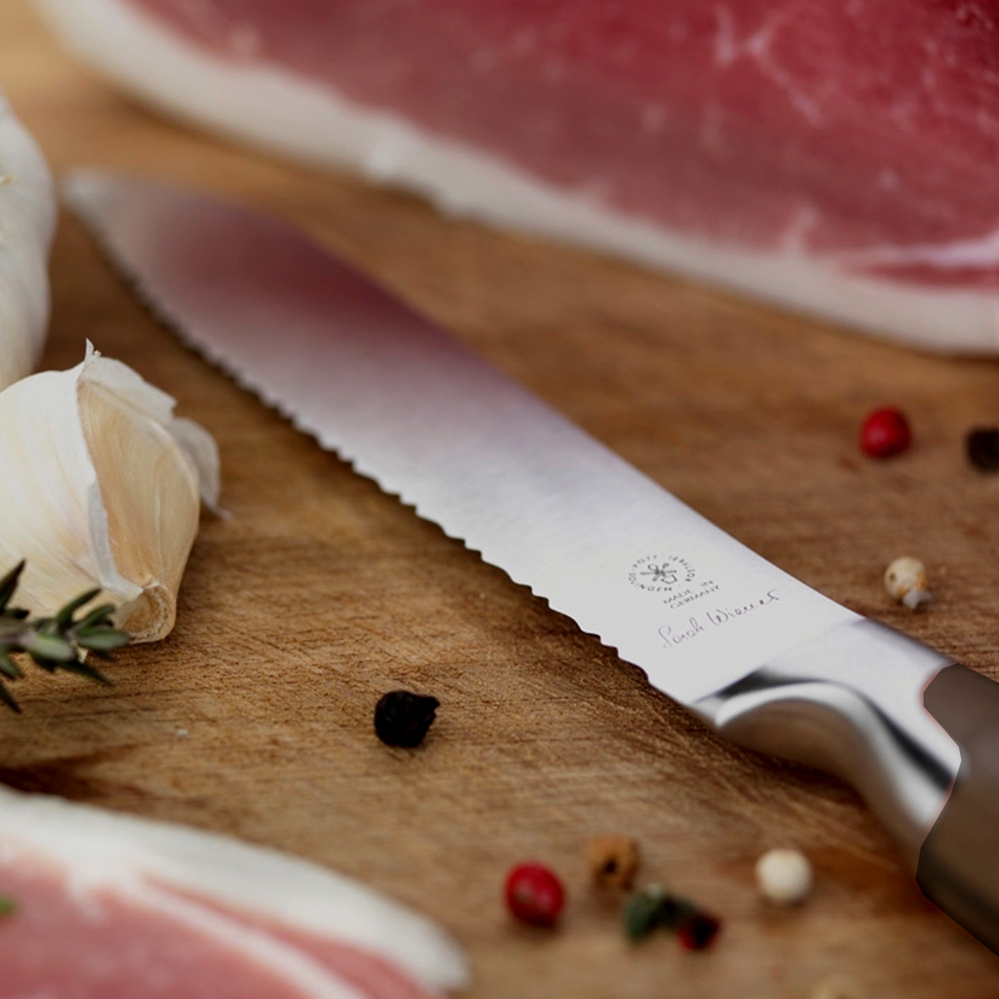 Pott - Sarah Wiener - Slicing knife 13 cm - Plum Wood Pott - Sarah Wiener - Slicing knife 13 cm - Plum Wood