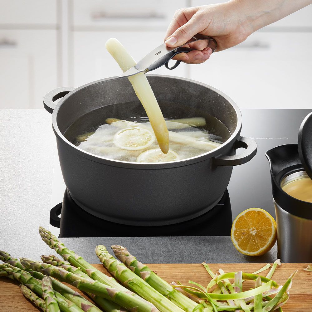 Gefu - ROYALE asparagus and carrot peeler Gefu - ROYALE asparagus and carrot peeler