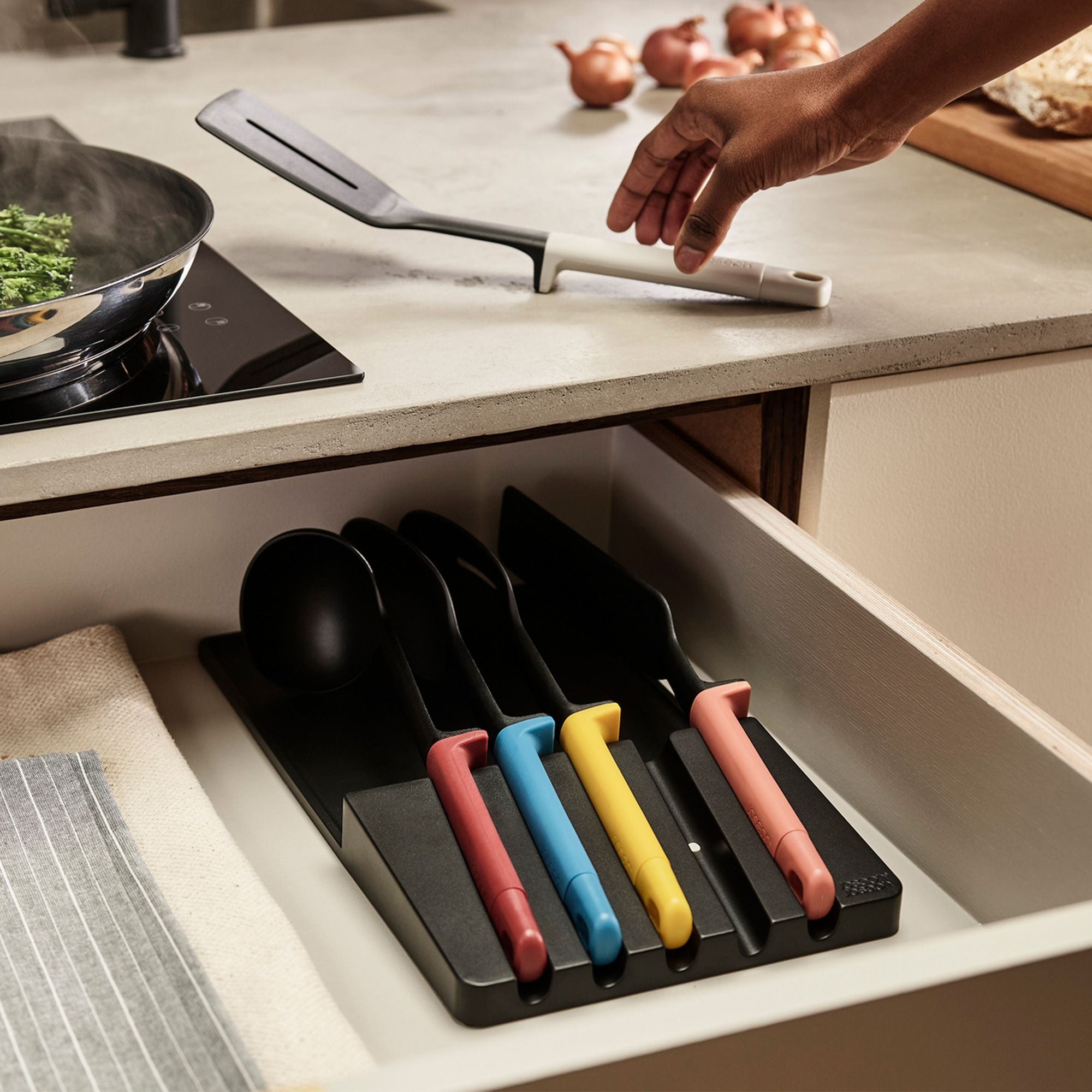 Joseph Joseph - Elevate™ 5-teiliges Utensilien-Set mit Schubladenaufbewahrung Joseph Joseph - Elevate™ 5-teiliges Utensilien-Set mit Schubladenaufbewahrung