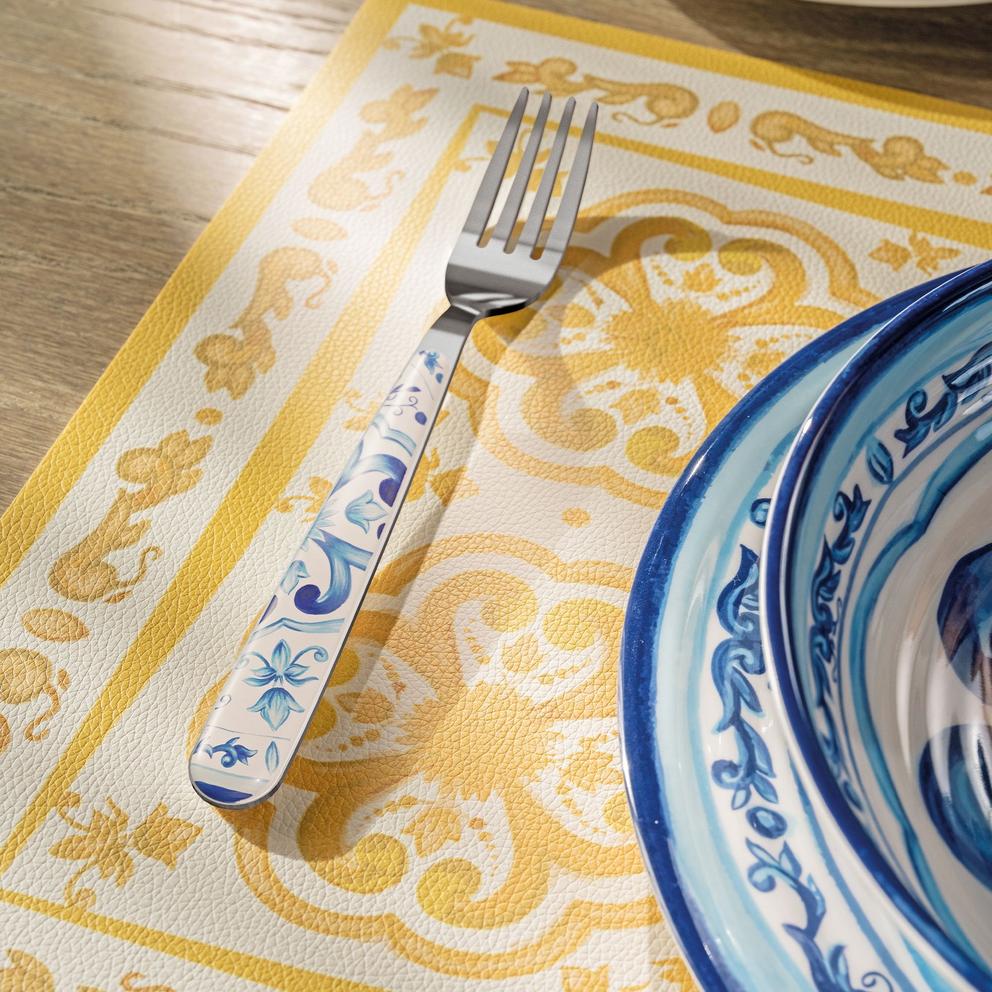 Guzzini - Cutlery set "Blues", 24 pieces  amathyst Guzzini - Cutlery set "Blues", 24 pieces  amathyst