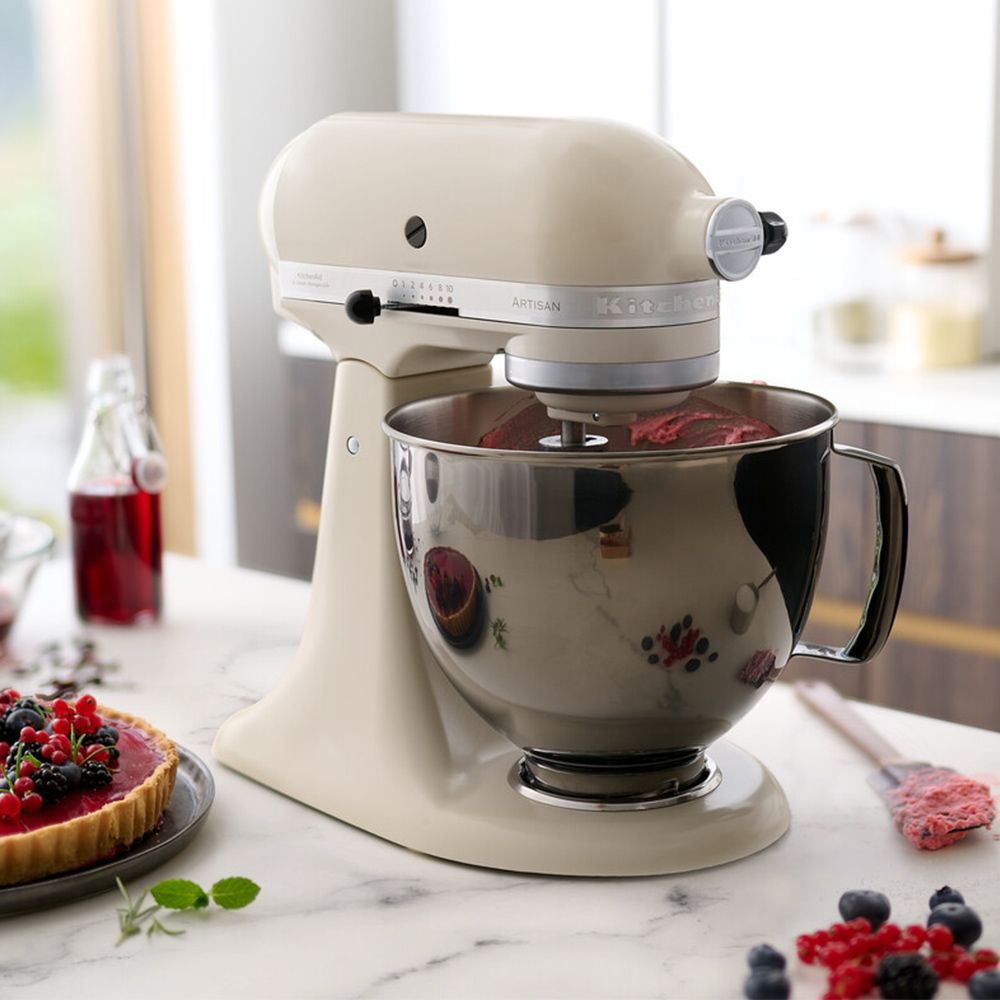 KitchenAid - Artisan Stand Mixer 5KSM175PS - Fresh linen KitchenAid - Artisan Stand Mixer 5KSM175PS - Fresh linen