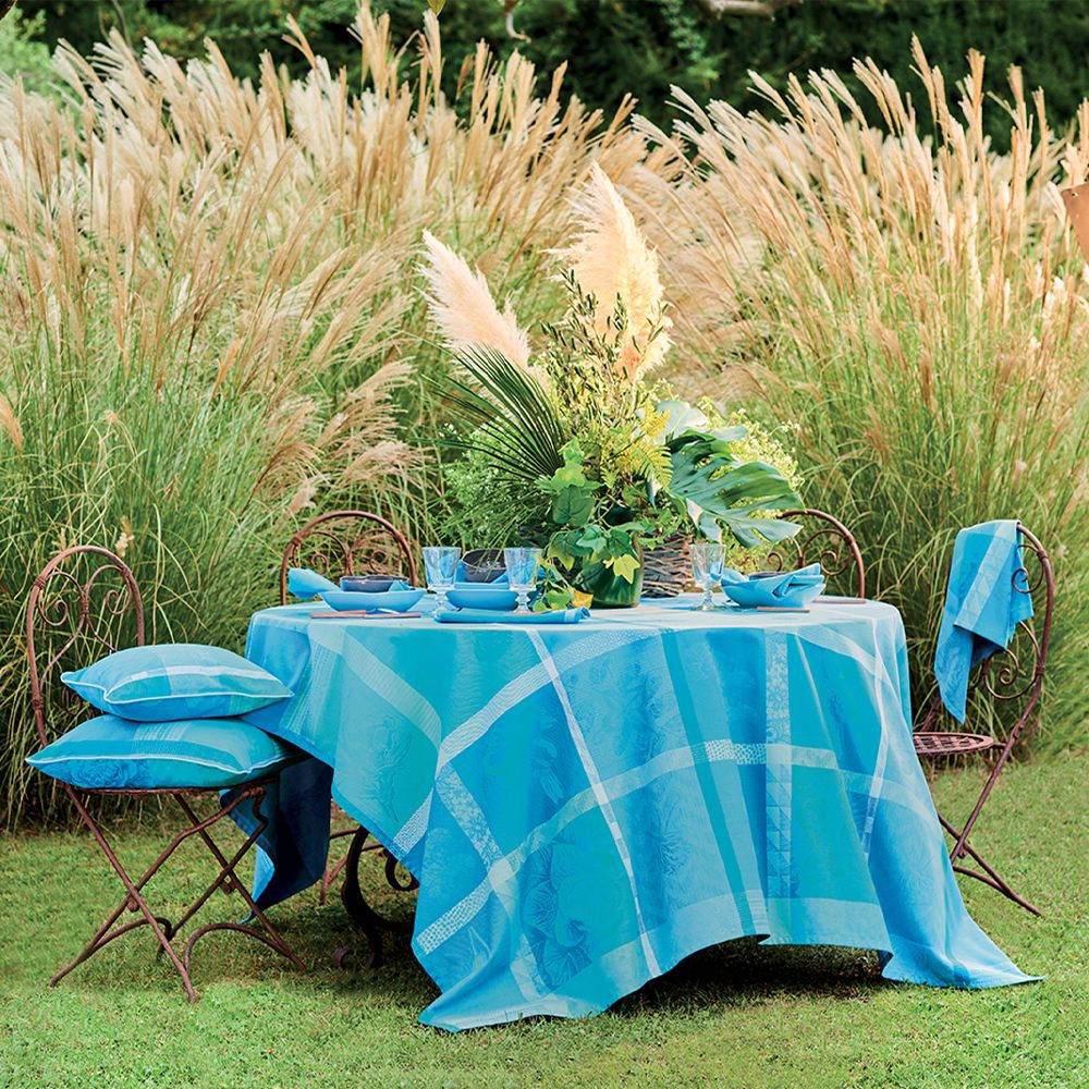 Garnier-Thiebaut Tablecloth - Mille Gardenias Lagon - oB - different sizes