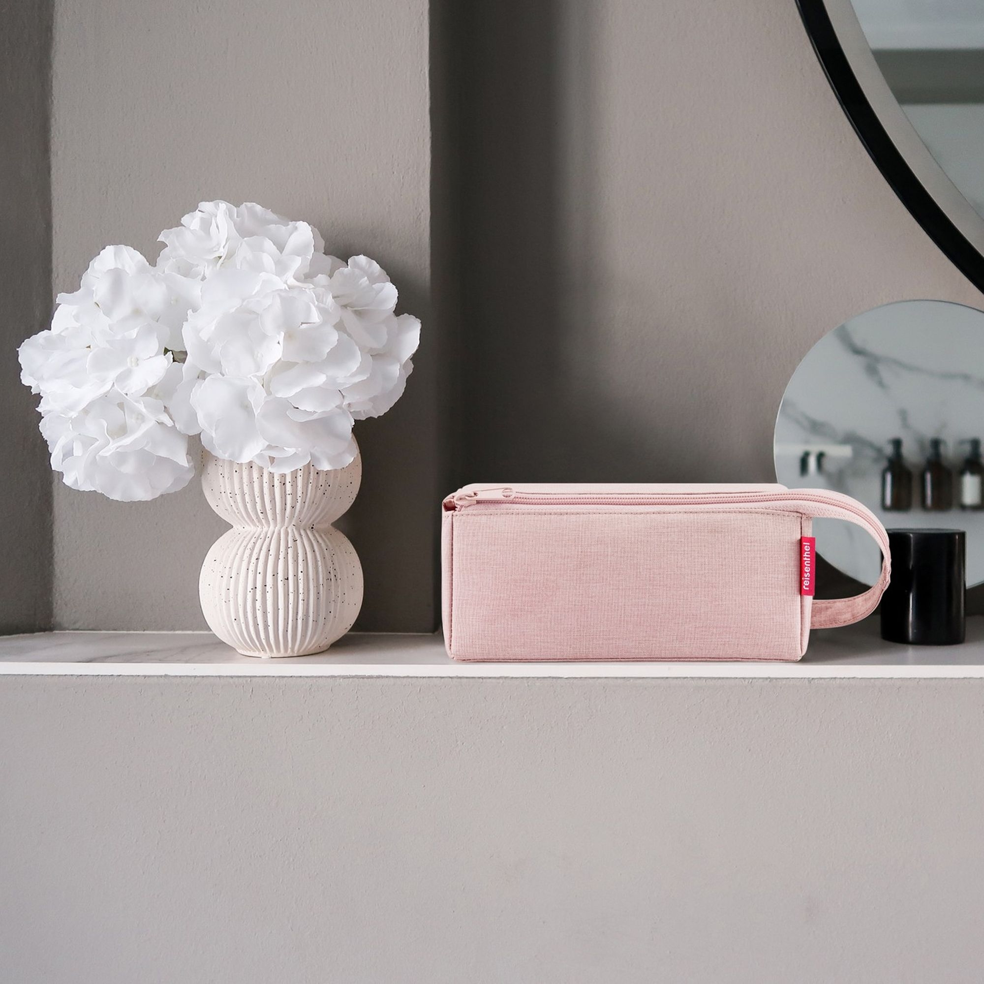 reisenthel - fold case - twist blush reisenthel - fold case - twist blush