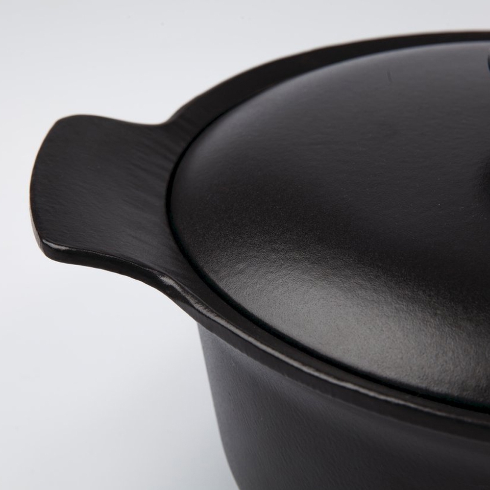 BergHOFF - Saucepan with lid oval cast iron 28x22cm