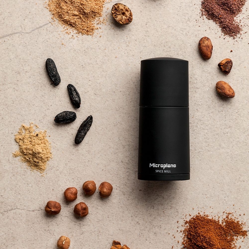 Microplane - Muskatmühle 2in1 - Schwarz Microplane - Muskatmühle 2in1 - Schwarz
