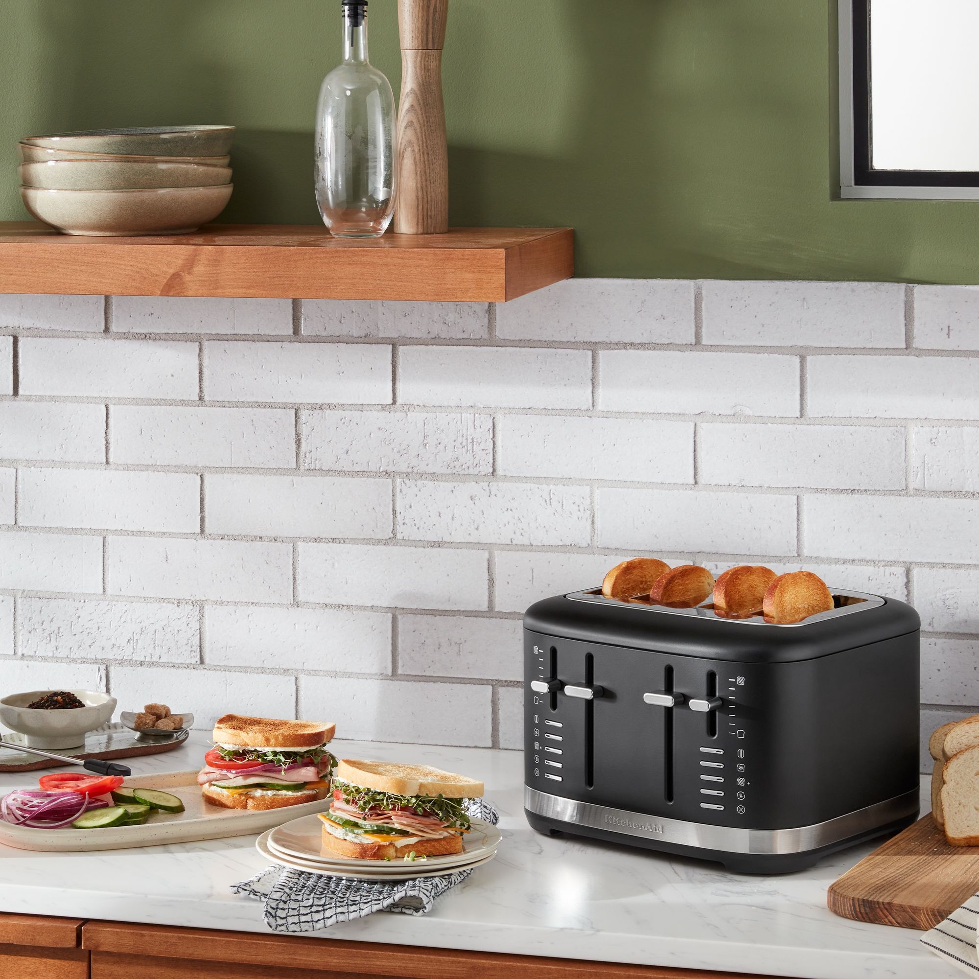 KitchenAid - Toaster with manual operation for 4 slices - Matt black KitchenAid - Toaster with manual operation for 4 slices - Matt black