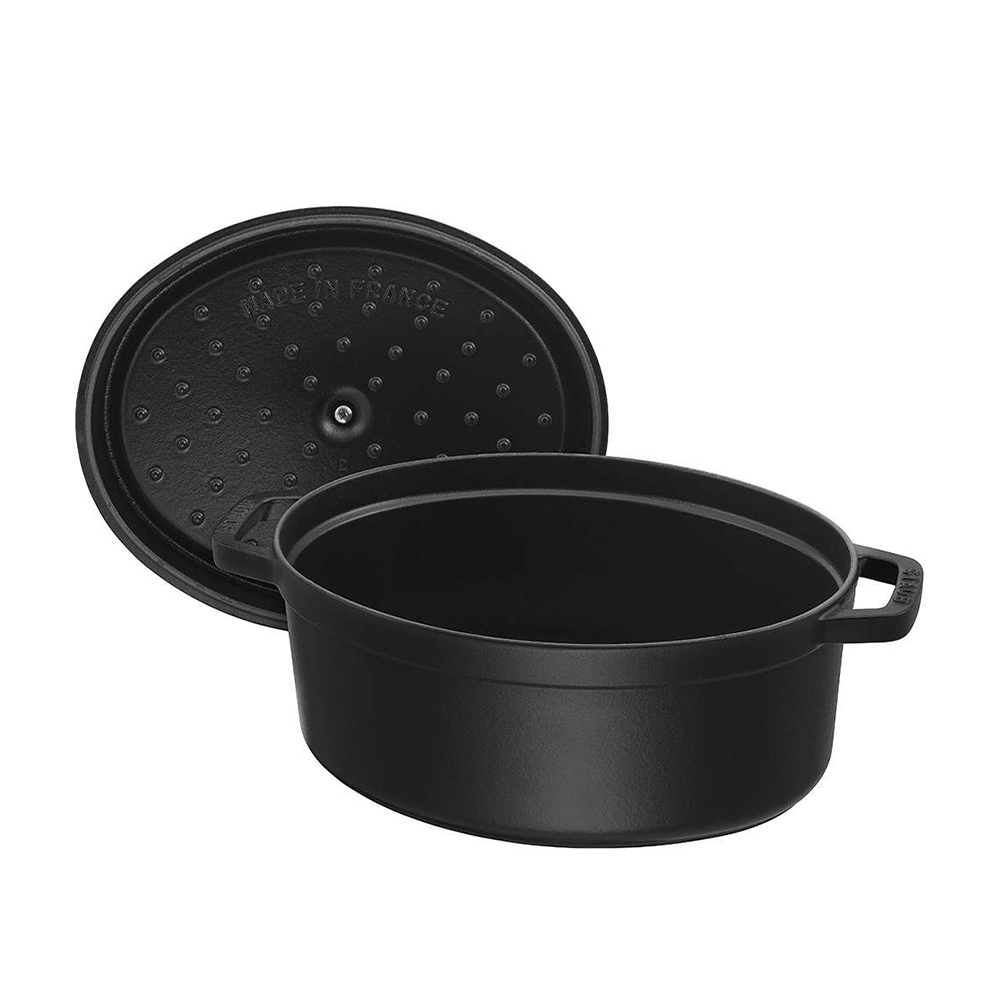 Staub - Cocotte - oval - 33 cm