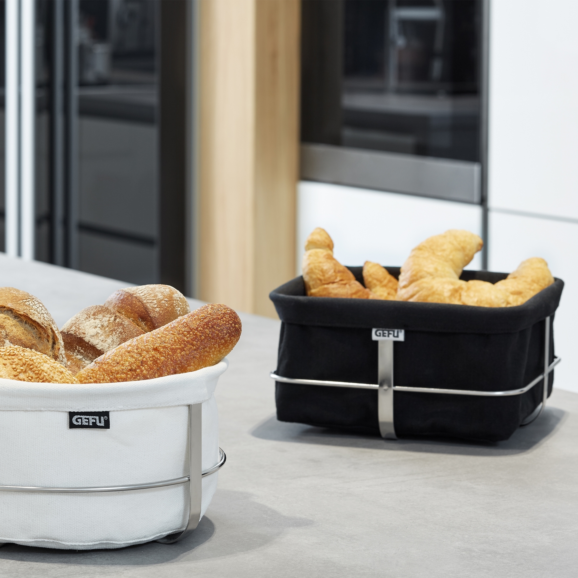GEFU BRUNCH square black bread basket for rolls