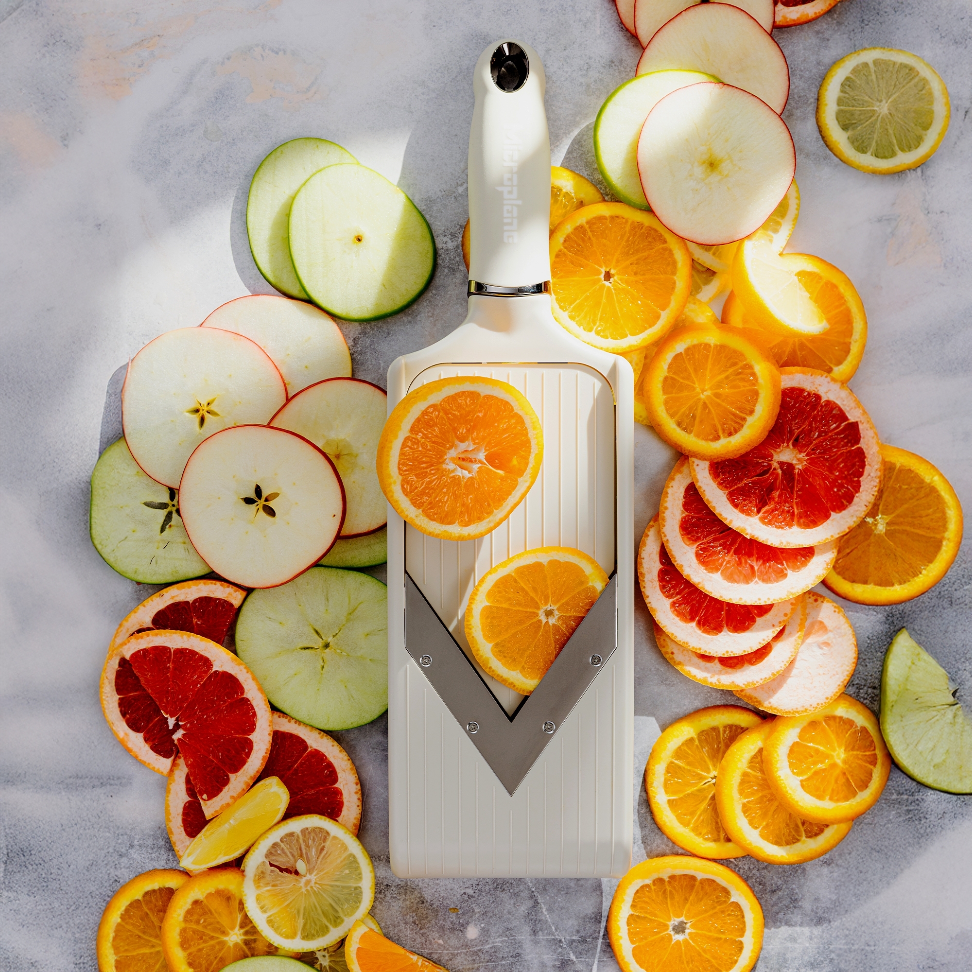 Microplane - Adjustable Slicer with V-Blade PureCut | Cashmere Beige