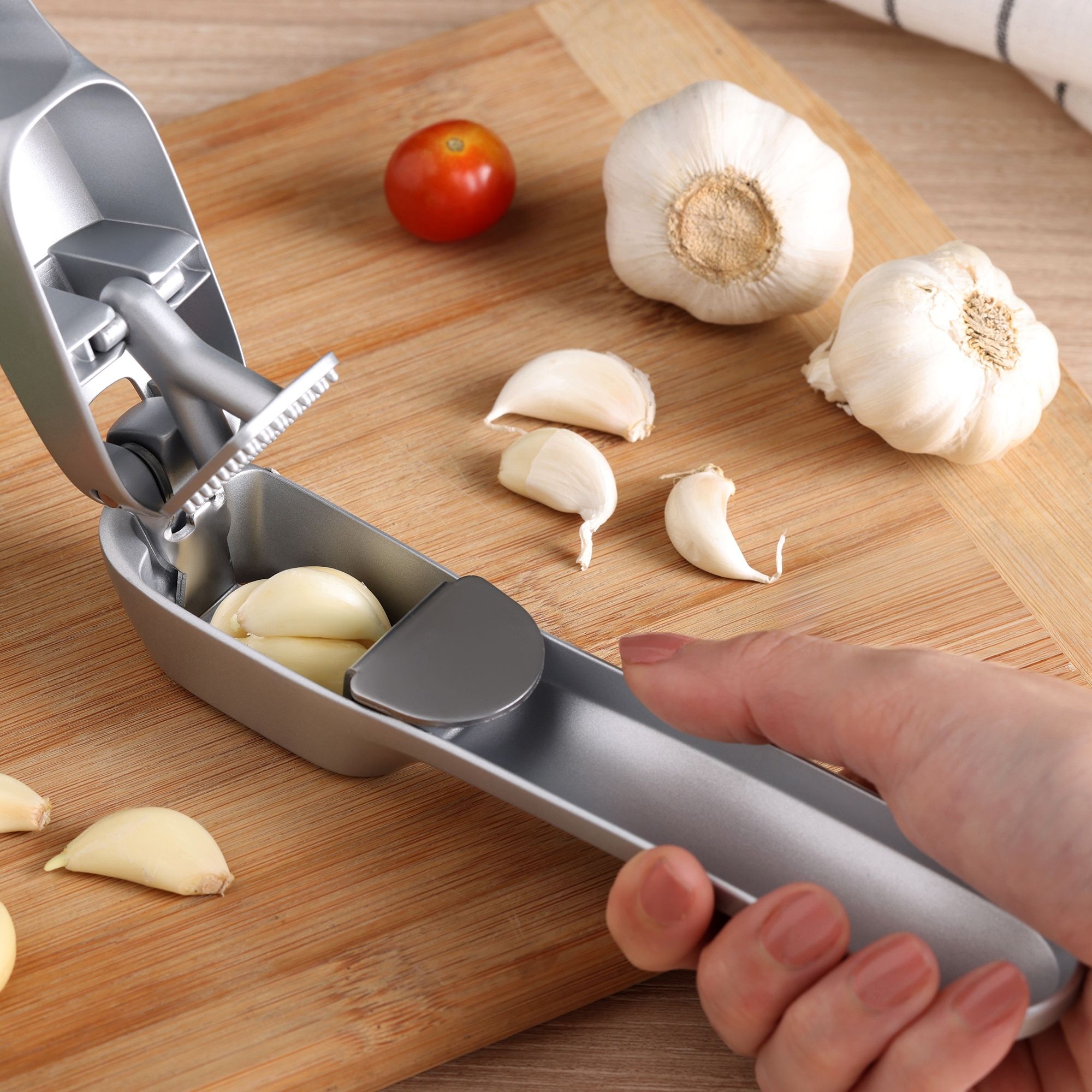 Zyliss - Susi 4 Garlic Press